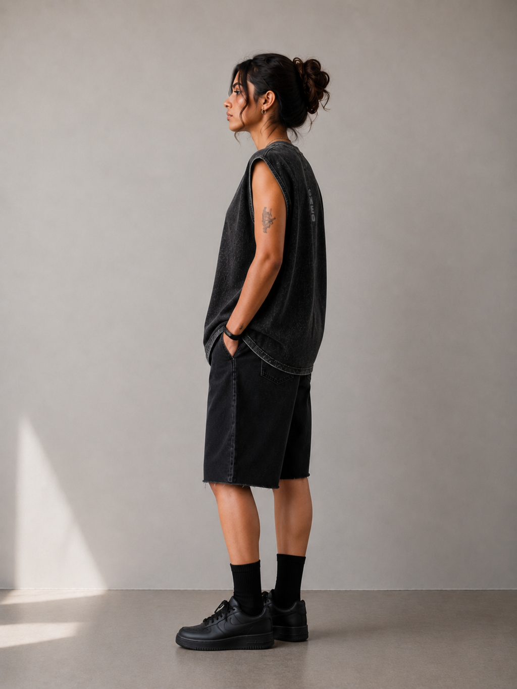 PulseMax Black Athletic Vest - Women