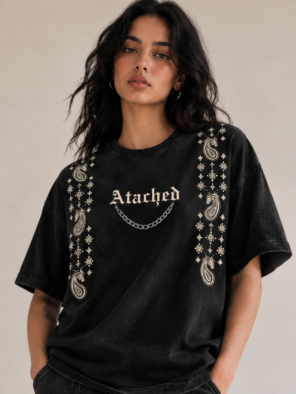 Paisley 2.0 Oversized Tee Detachable Sleeves Black-Women