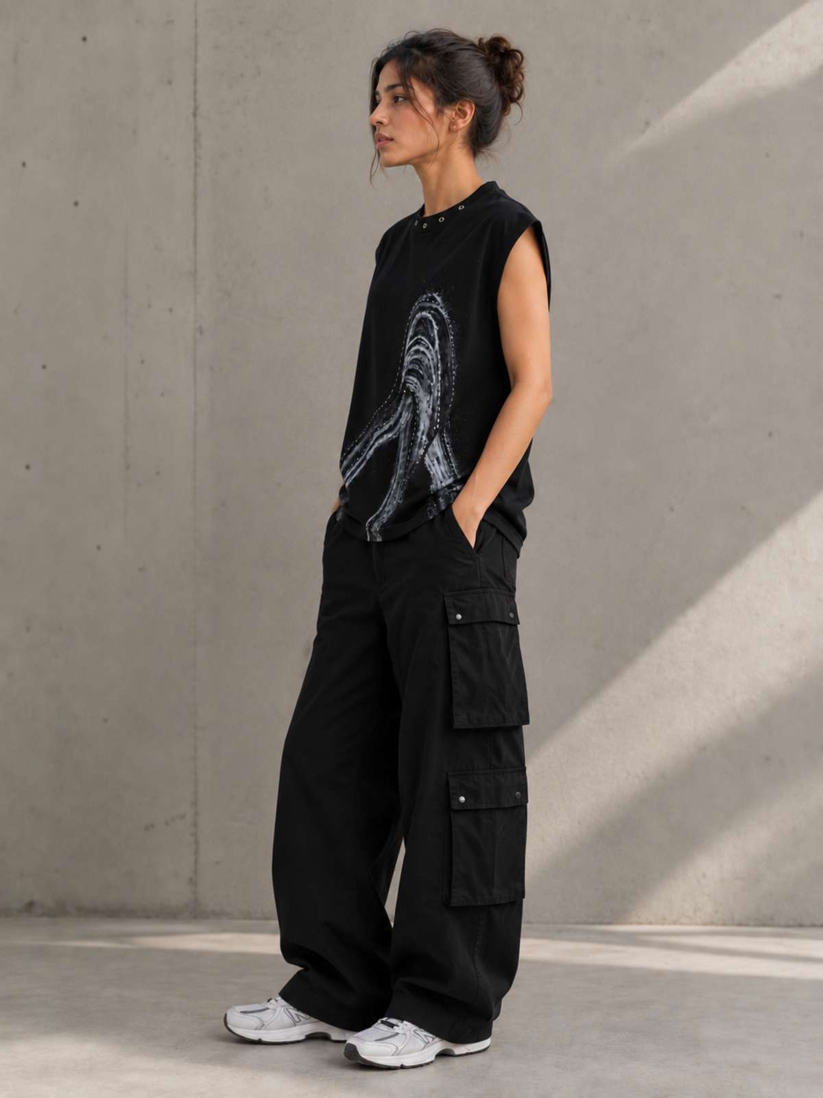 The Universe Vest Black - Women