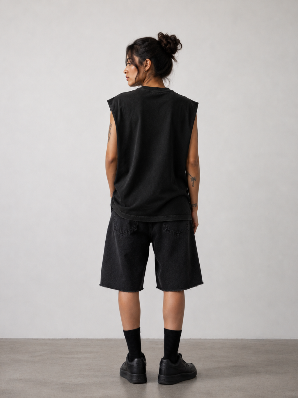 The RibCage Vest Black - Women